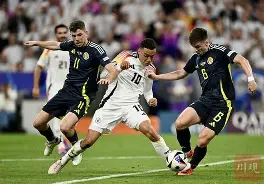 九州娱乐-欧洲足球赛场：球星们的表现备受关注(欧洲的足球比赛)